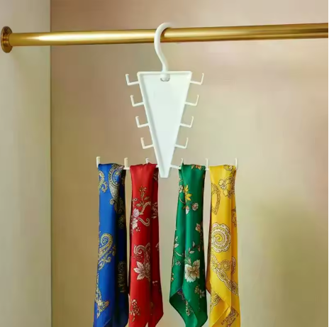V-Shape Multi Hook Closet Hanger Organizer 12 Hooks Space Saving Wardrobe Clothes Hanger For Storage Efficiency